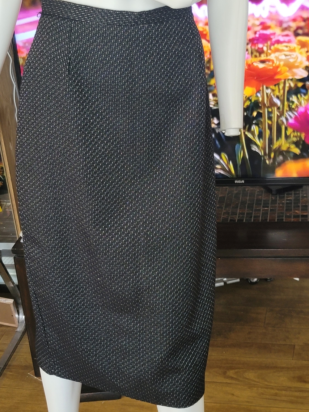 ❗️ E CLAT Classic Black Textured Midi  Pencil Skirt - Women ❗️